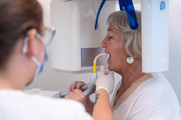 Best Urgent Dental Care for Toothache in Paris, IL